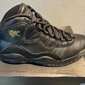 Jordan 10 Retro NYC 2016 Size 9.5 with box